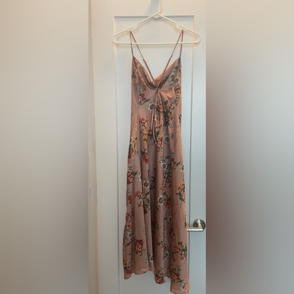 Floral midi swoop neck, tie up dress - Picture 2 of 2